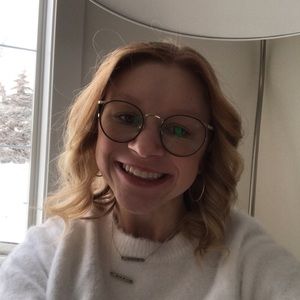 Meet your Posher, Ally